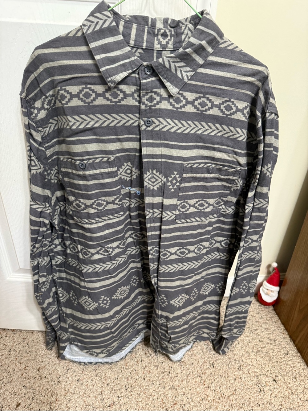 Vintage true craft size large Striped Aztec Print Button-Up Shirt - Gray & Cream
